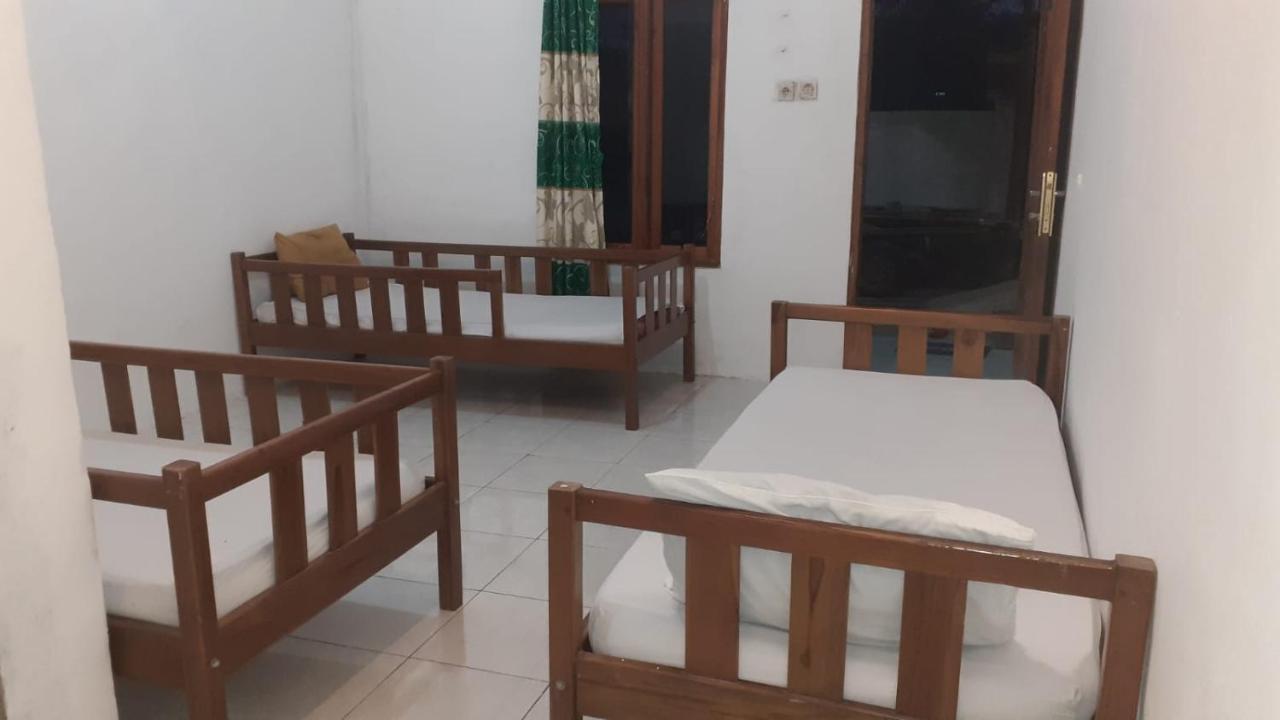 Komodoku One Love Homestay And Tour ลาบวนบาโจ ภายนอก รูปภาพ
