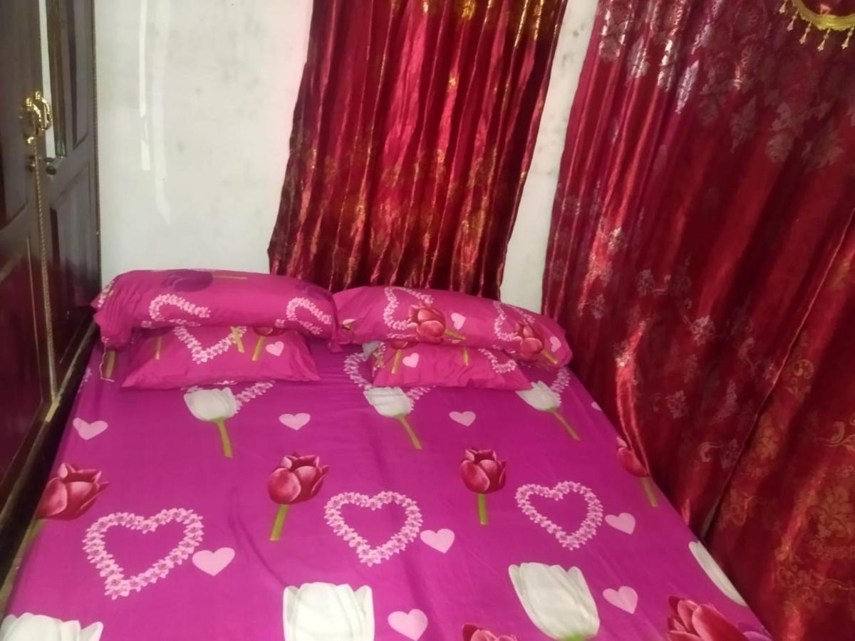 Komodoku One Love Homestay And Tour ลาบวนบาโจ ภายนอก รูปภาพ